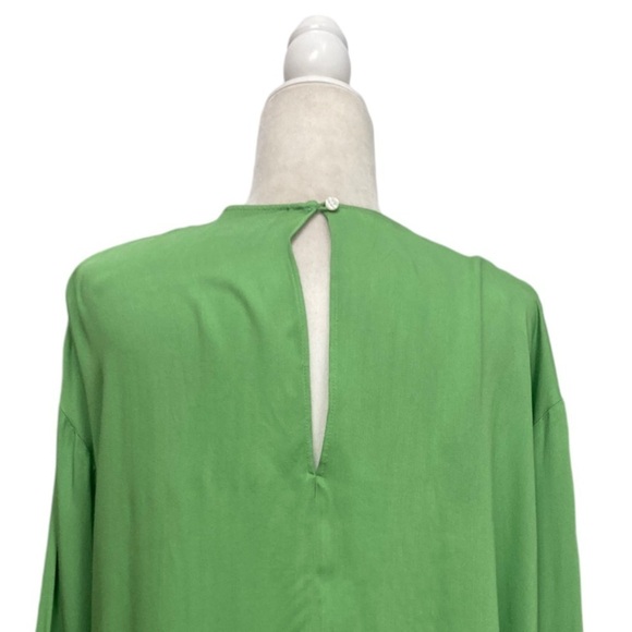 Something Navy Easy Woven Top Long Sleeve Keyhole back in Kelly Green NWOT - Picture 4 of 9